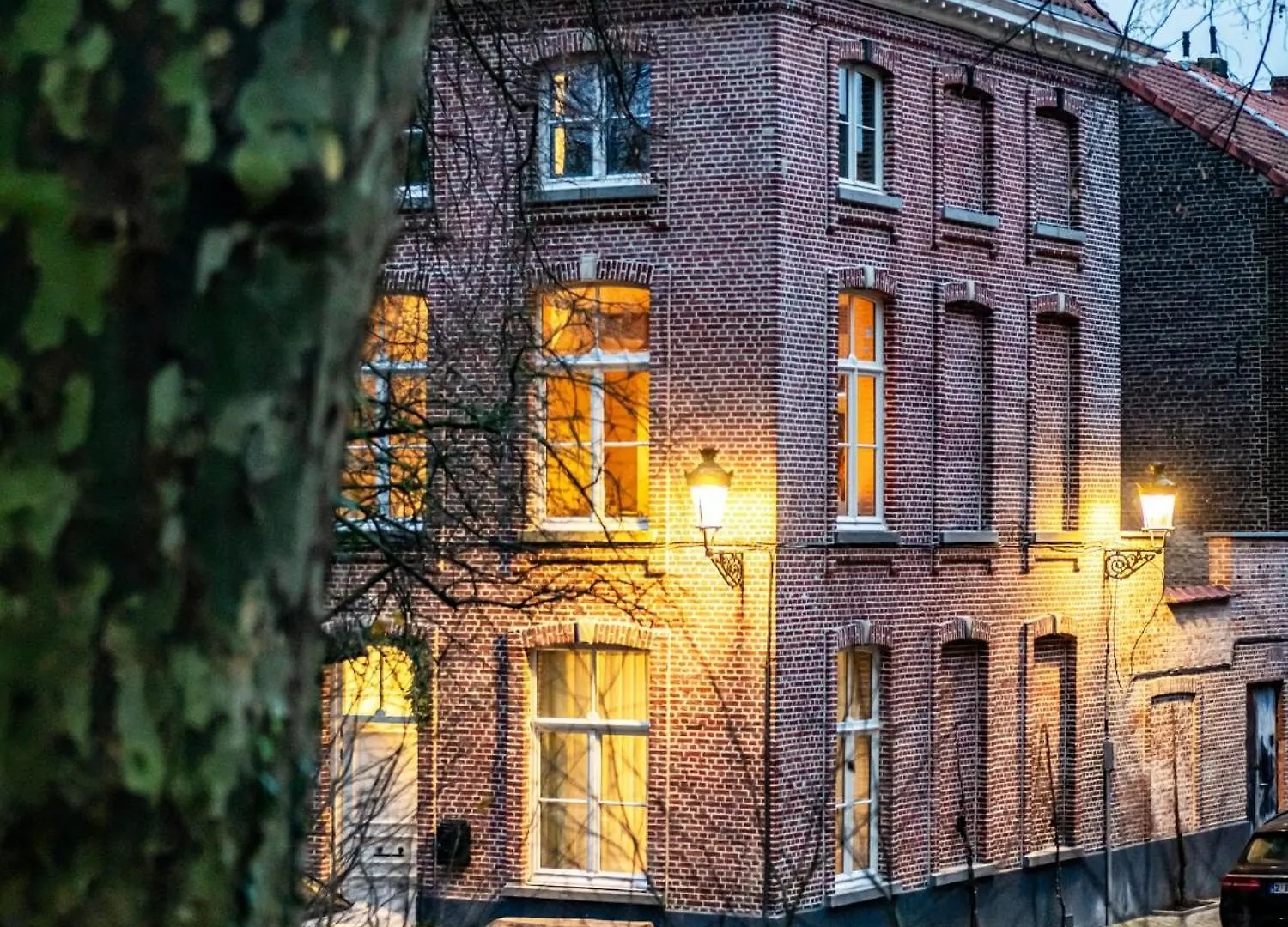 Gezellige Romantische Kamer In Hartje Brugge Miss Marlyn Bed & Breakfast Belgium